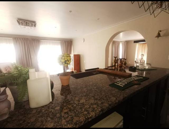 4 BEDROOM PROPERTY TO RENT IN DUNNOTTAR